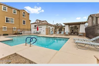 109 W Commerce Court, Gilbert, AZ 85233 - Photo 35