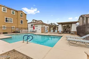 109 W Commerce Ct, Gilbert, AZ 85233 - Photo 35