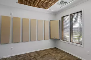 109 W Commerce Ct, Gilbert, AZ 85233 - Photo 25