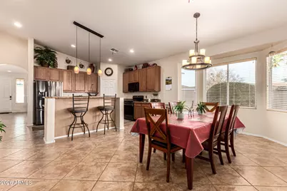 15225 N 185th Avenue, Surprise, AZ 85388 - Photo 9