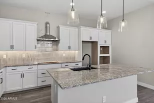 22450 E Oriole Wy, Queen Creek, AZ 85142 - Photo 9