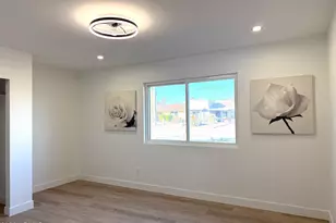 7761 E Chaparral Rd, Scottsdale, AZ 85250 - Photo 7