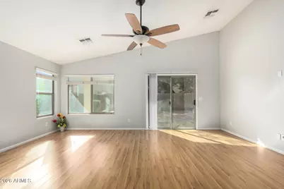 2409 W Bent Tree Drive, Phoenix, AZ 85085 - Photo 17