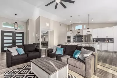 3438 N 30th Street, Phoenix, AZ 85016 - Photo 3