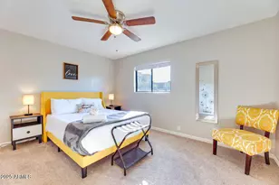 1027 S Siesta Ln, Tempe, AZ 85281 - Photo 15