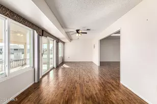 10439 W Kingswood Cir, Sun City, AZ 85351 - Photo 11