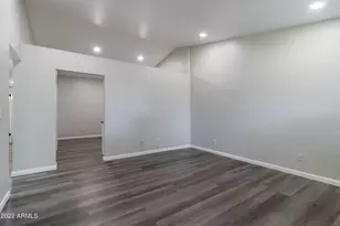 875 S Nebraska St, Chandler, AZ 85225 - Photo 5