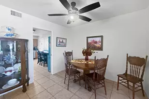 13828 N Whispering Lake Dr, Sun City, AZ 85351 - Photo 7