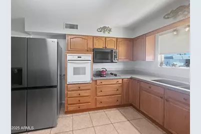 13828 N Whispering Lake Drive, Sun City, AZ 85351 - Photo 3