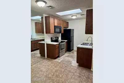 9020 W Highland Avenue #122, Phoenix, AZ 85037 - Photo 5