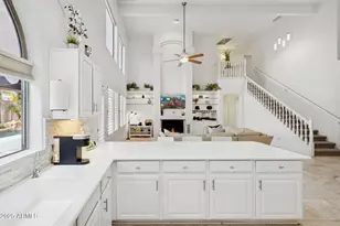 9750 E Gelding Dr, Scottsdale, AZ 85260 - Photo 15