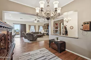 25403 N 71st Dr, Peoria, AZ 85383 - Photo 11