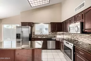 3842 S Hawthorn Dr, Chandler, AZ 85248 - Photo 15