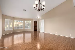 3842 S Hawthorn Dr, Chandler, AZ 85248 - Photo 7