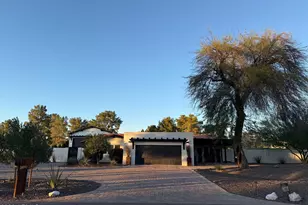 10952 E Villa Park St, Chandler, AZ 85248 - Photo 1