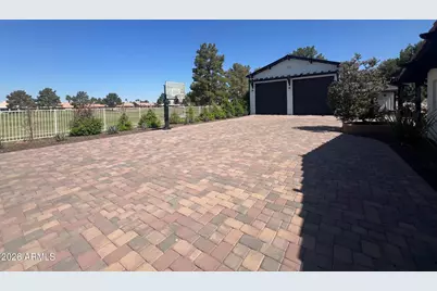 10952 E Villa Park Street, Chandler, AZ 85248 - Photo 7