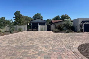 10952 E Villa Park St, Chandler, AZ 85248 - Photo 5