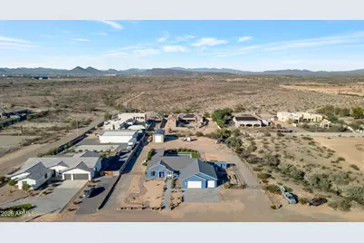 11224 W Tether Trail W, Peoria, AZ 85383 - Photo 25