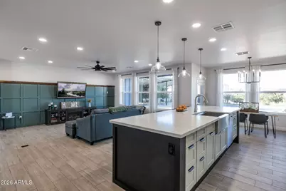 11224 W Tether Trail W, Peoria, AZ 85383 - Photo 3