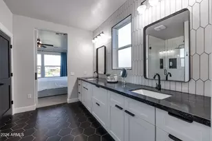 11224 W Tether Trail W, Peoria, AZ 85383 - Photo 15