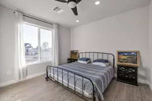 11224 W Tether Trail W, Peoria, AZ 85383 - Photo 17