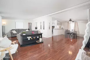 8601 N 71st Ave, Glendale, AZ 85301 - Photo 3