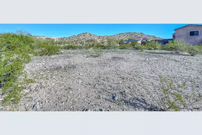 18454 W Porter Drive #28, Goodyear, AZ 85338 - Photo 3