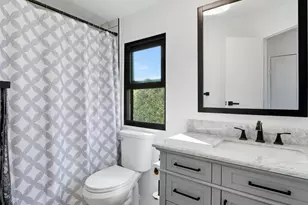 2233 E Behrend Dr, Phoenix, AZ 85024 - Photo 25