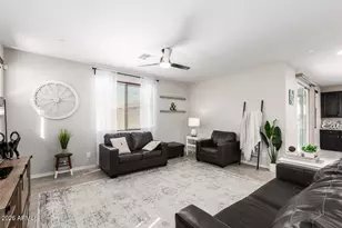 21188 W Almeria Rd, Buckeye, AZ 85396 - Photo 9