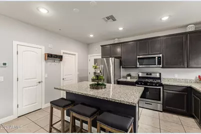 2524 N Stone Hill Road, Buckeye, AZ 85396 - Photo 5