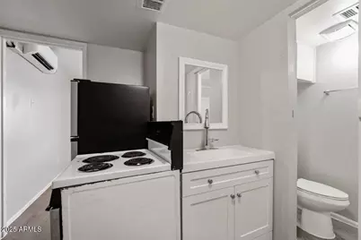 3025 N 32nd Street #41, Phoenix, AZ 85018 - Photo 7