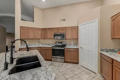 3862 E Shapinsay Drive, San Tan Valley, AZ 85140 - Photo 15