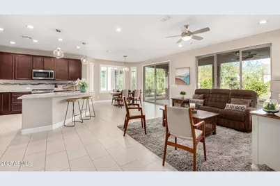 16930 W Almeria Road, Goodyear, AZ 85395 - Photo 17