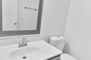 7767 W Sierra Vista Dr, Glendale, AZ 85303 - Photo 27