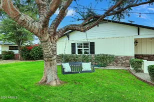 4709 E Mulberry Dr, Phoenix, AZ 85018 - Photo 3