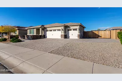 18378 W Pioneer Street, Goodyear, AZ 85338 - Photo 3
