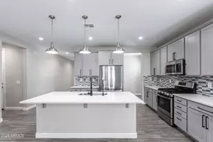 18378 W Pioneer St, Goodyear, AZ 85338 - Photo 5