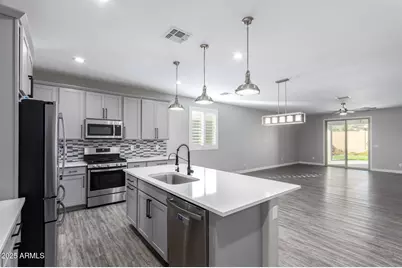 18378 W Pioneer Street, Goodyear, AZ 85338 - Photo 7