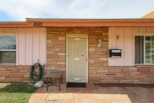 1818 N 21st Pl, Phoenix, AZ 85006 - Photo 3