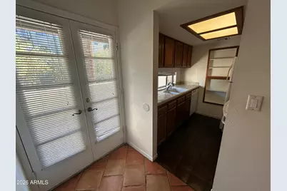 1449 E Highland Avenue #16, Phoenix, AZ 85014 - Photo 9