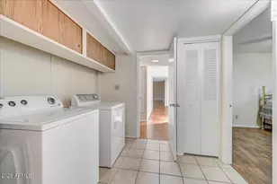 8402 E Stella Ln, Scottsdale, AZ 85250 - Photo 19