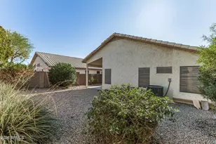 9846 W Tonopah Dr, Peoria, AZ 85382 - Photo 29