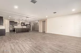 18334 W Marshall Ln, Surprise, AZ 85388 - Photo 11