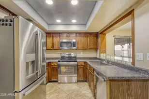 16044 N 30th Dr, Phoenix, AZ 85053 - Photo 9