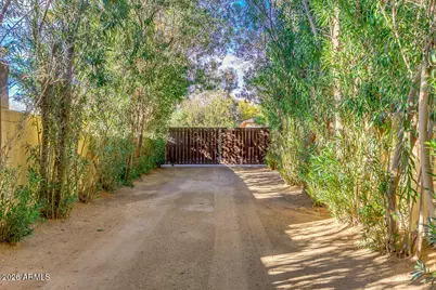 6526 E Exeter Boulevard, Scottsdale, AZ 85251 - Photo 3