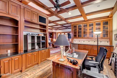 6526 E Exeter Boulevard, Scottsdale, AZ 85251 - Photo 11