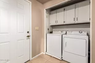 522 S Marina Dr, Gilbert, AZ 85233 - Photo 27