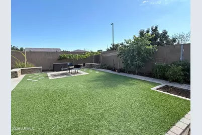 127 E Gemini Place, Chandler, AZ 85249 - Photo 23