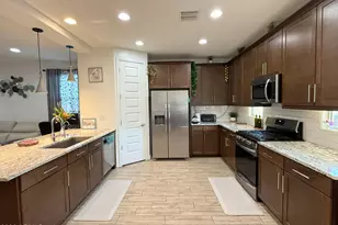 127 E Gemini Pl, Chandler, AZ 85249 - Photo 9