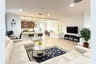 127 E Gemini Place, Chandler, AZ 85249 - Photo 3